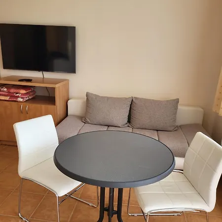 Апартаменты Tip-top Apartmenthouse