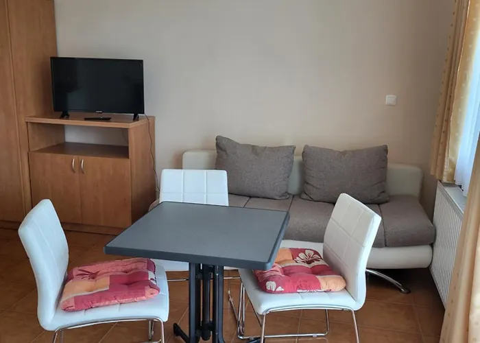 Апартаменты Tip-top Apartmenthouse