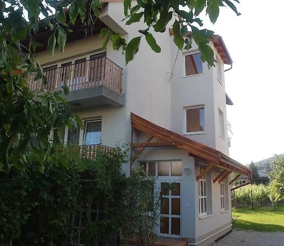 Апартаменты Tip-top Apartmenthouse Балатонфюред